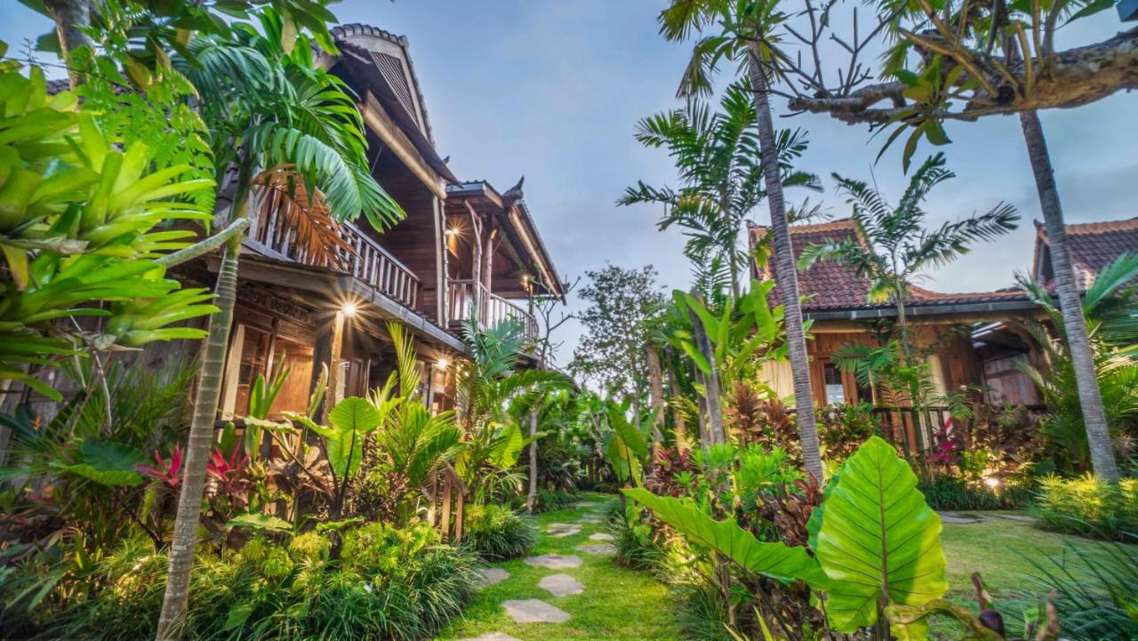 Gayatri Retreat Ubud Exterior photo